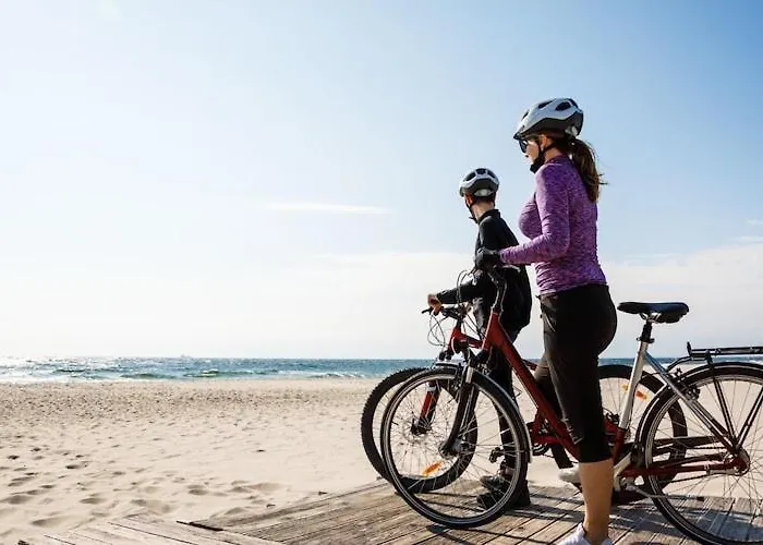 With A Balcony, Garden With Barbecue Apartment Krynica Morska